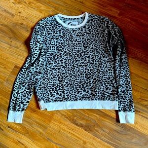 ZYIA Active size medium light weight sweatshirt